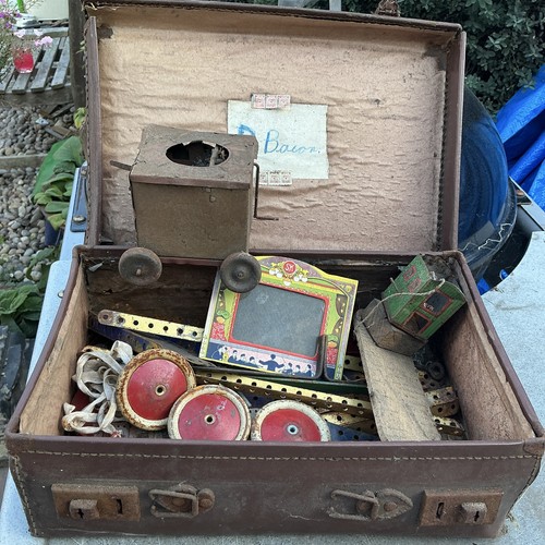 Vintage metal construction toy - vintage,