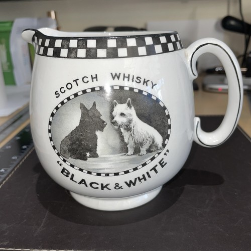 Shelly black and white scotch - black,