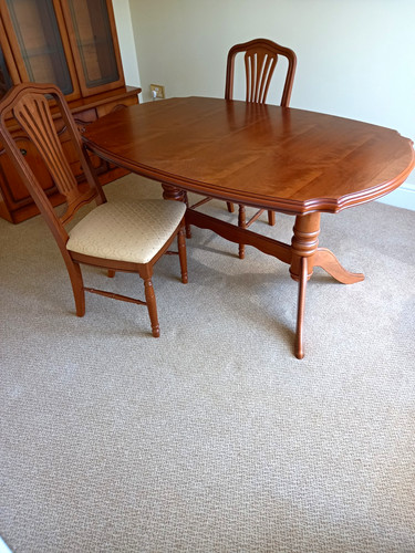 Oval medium wood - oval, table