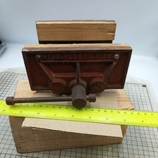 Vintage Rededa No.33 Carpentry