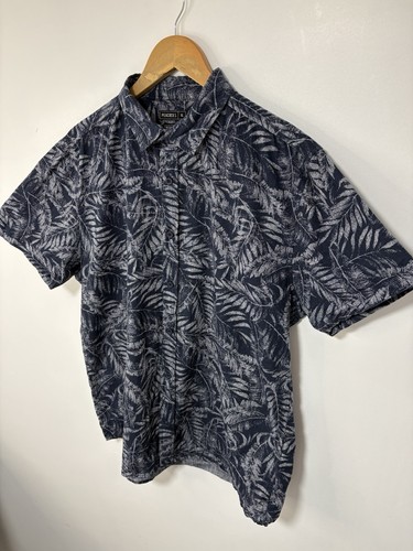Men hawaiian type - hawaiian,
