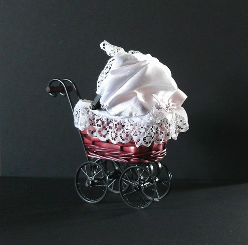 12th scale dolls house - scale,