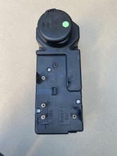 2108001048 Mercedes Benz