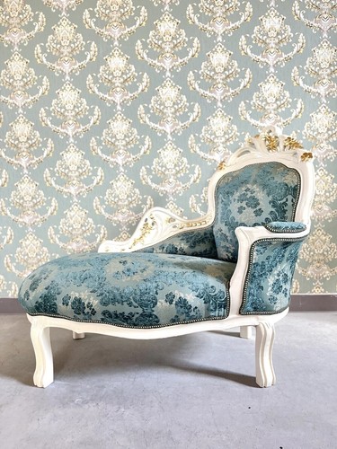 Small chaise longue - longue, velvet