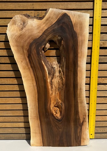 Stunning walnut live edge slab - stunning,