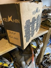 Yamaha FZR1000 Carbs