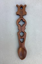 VINTAGE WELSH WOODEN LOVE SPOON