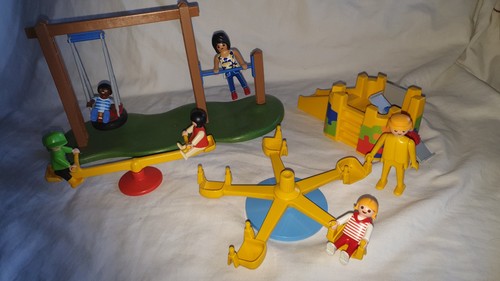 Playmobil family play park - family,