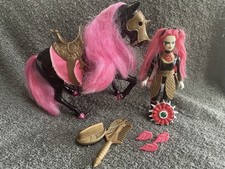 Vintage Galoob Golden Girl Shadow Horse Dragon Queen with Accessories wow!
