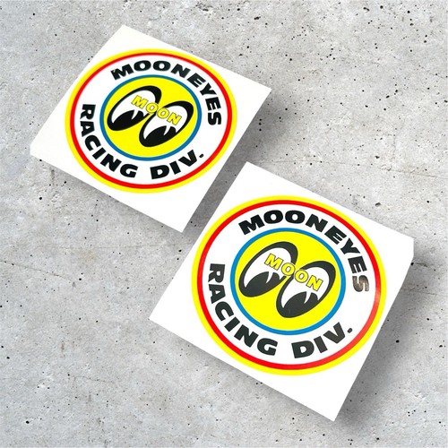 Moon eyes racing - racing, div