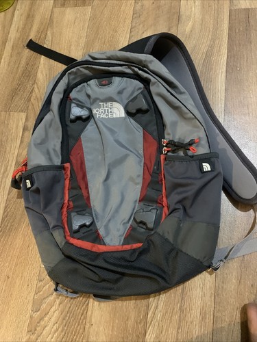 North face hiking backpack - north,