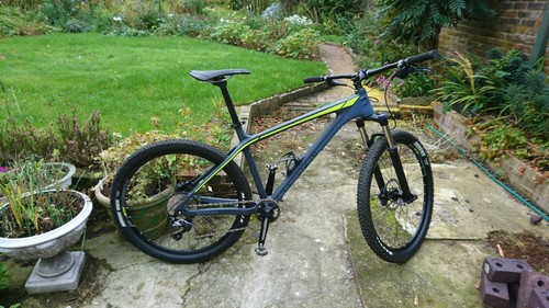 Saracen mantra carbon hardtail