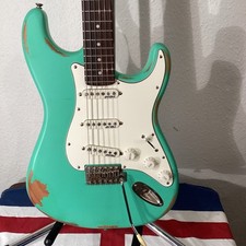 Vintage guitar (V6 MRVG )  1/2 RRP  relic 