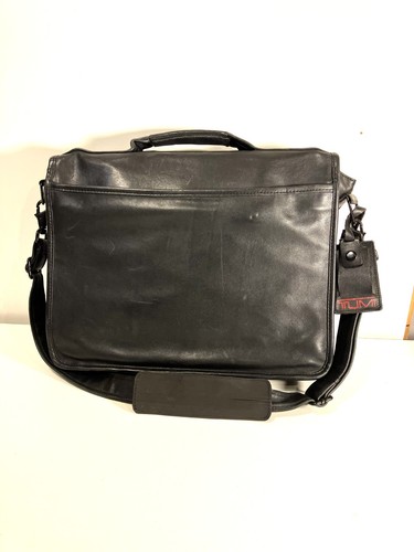 Tumi black leather laptop - black,