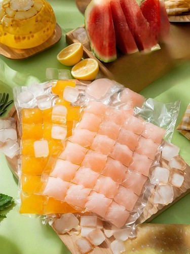 100 ice cube - cube, bags