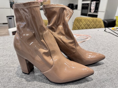 Boohoo size sock boots - boohoo,