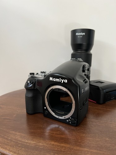 Mamiya 645afd body - mamiya,