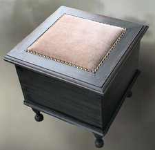 Antique Workbox / Antique