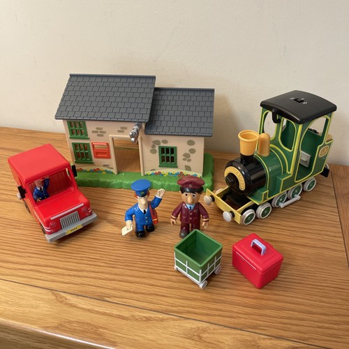 Postman pat set - post, office