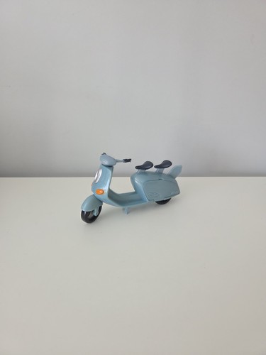 Lil bratz light blue - light, two