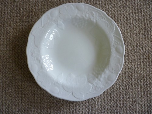 Wedgwood strawberry vine - wedgwood,