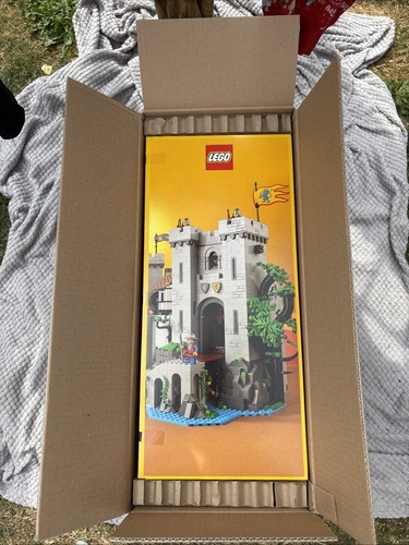 Lego icons lion knights - lego,