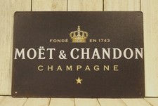 Moet & Chandon Champagne Tin