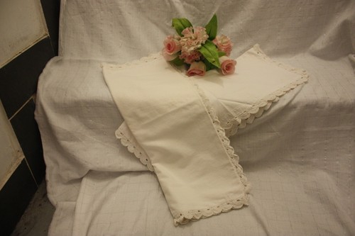 Nb1529 lovely pair - pair, white