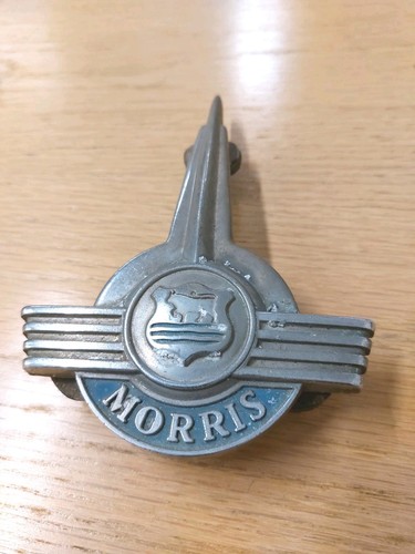 Morris minor bonnet badge car - bonnet,