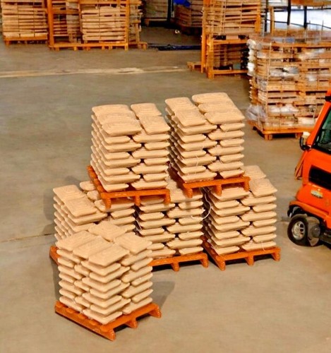 Pallets beige sacks brown - pallets,