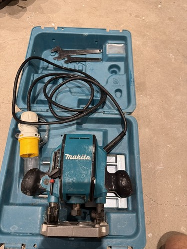 Makita rp0900 router - makita, 110v