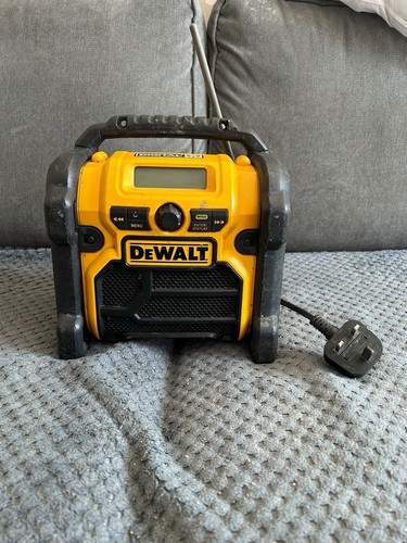 Dewalt radio dcr020 gb - dewalt, -gb