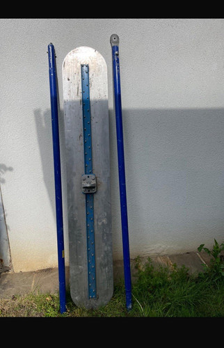 Concrete float - float, ￼