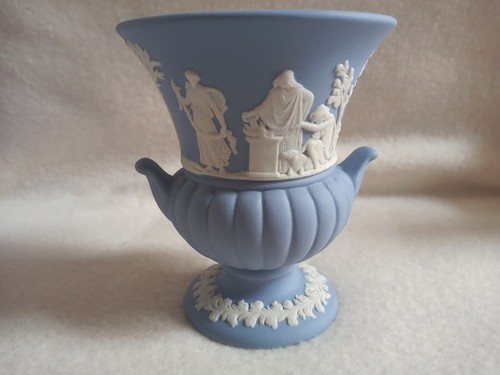 Vintage wedgwood pale - pale, blue