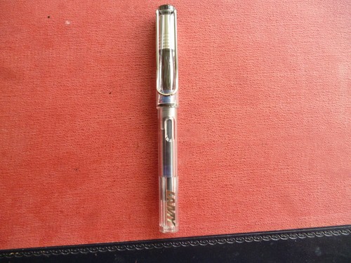 Lamy safari fountain pen - safari,
