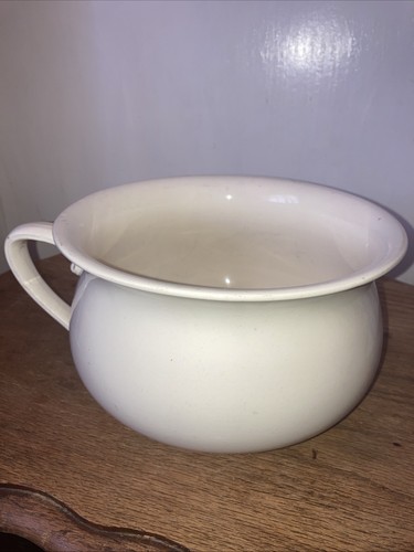 Vintage cream ceramic chamber - vintage,