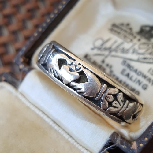 Vintage claddagh ring sterling - vintage,