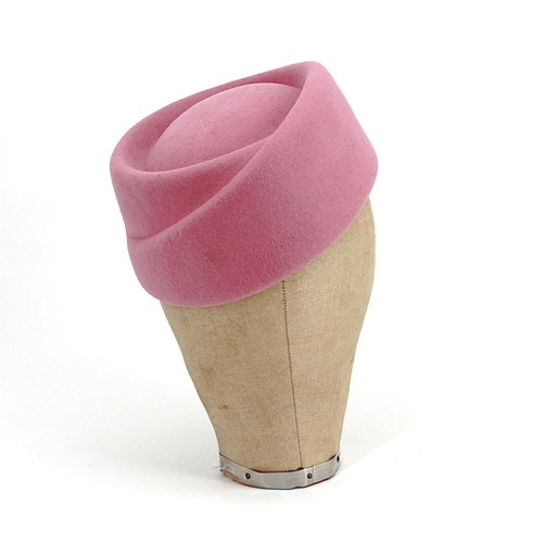 Made classic sweep felt - made,