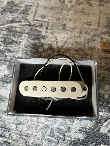 Seymour duncan pickups custom - duncan,