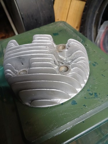 Villiers cylinder head - cylinder,