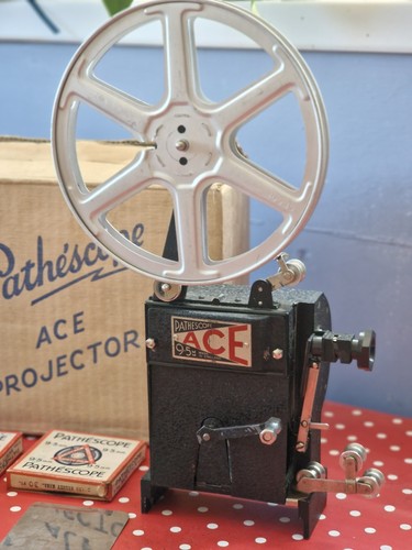 Vintage pathescope ace - vintage,
