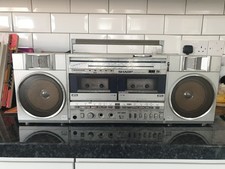 Sharp GF-500 Ghetto Blaster Boombox Twin Cassette Radio Tape Player