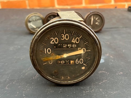 Original early speedometer - ac,