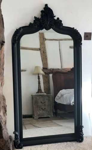 Gothic large matt black - large,