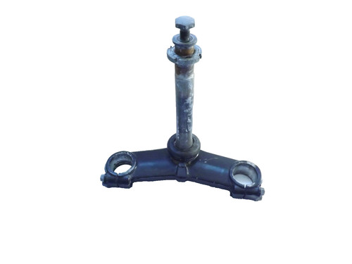 Triple clamp bottom yoke fork