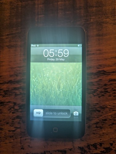 Ipod touch 4th generation - touch,