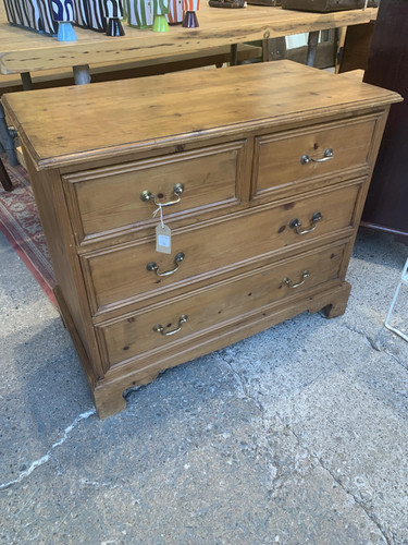Vintage pine chest - vintage, of