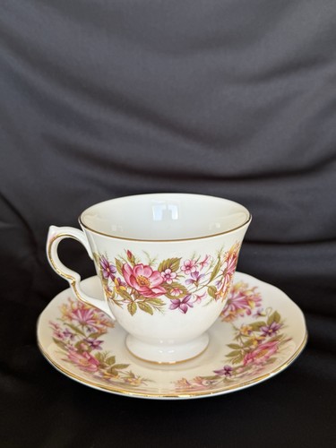Vintage colclough bone china - bone,
