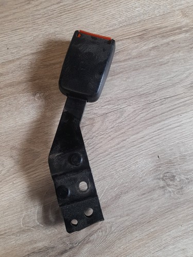 Caravelle seat belt - t4,