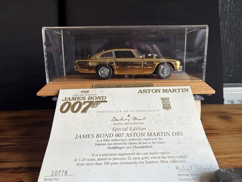 Danbury mint aston martin - mint,